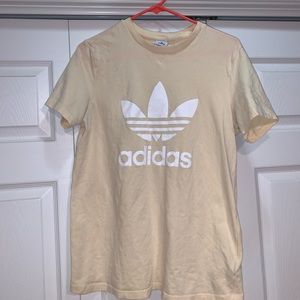 pastel/light yellow adidas t-shirt